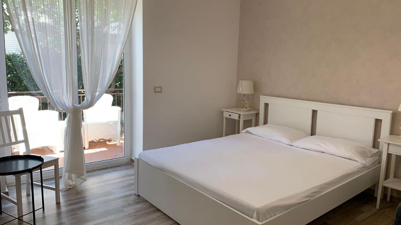 Villa Giuseppina Terracina Luaran gambar